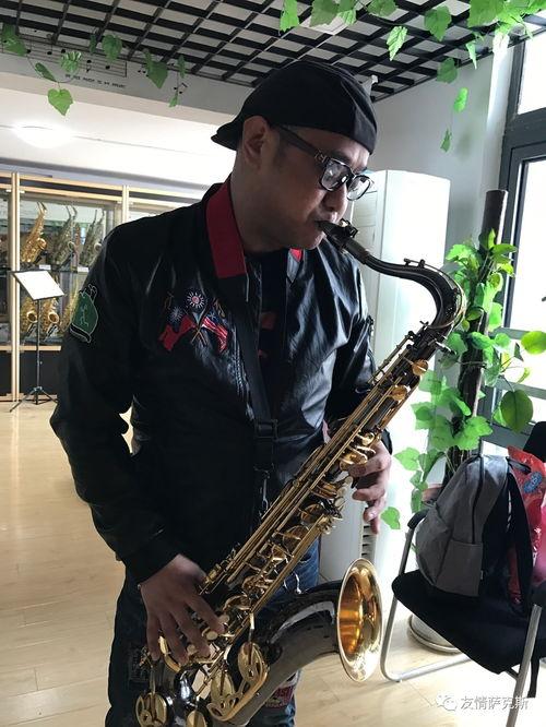萨克斯演奏视频,跟随视频领略音乐魅力
