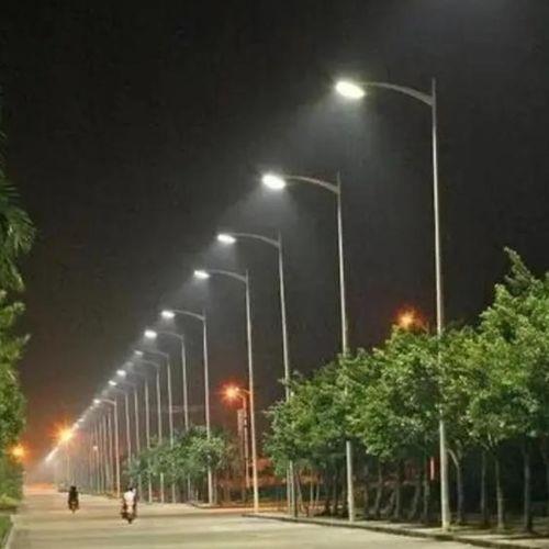 路灯视频,揭秘路灯视频中的城市光影故事