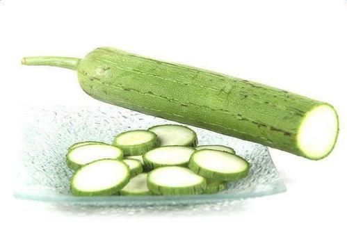 梨瓜里面有黑的可以吃吗,可食用还是弃之？