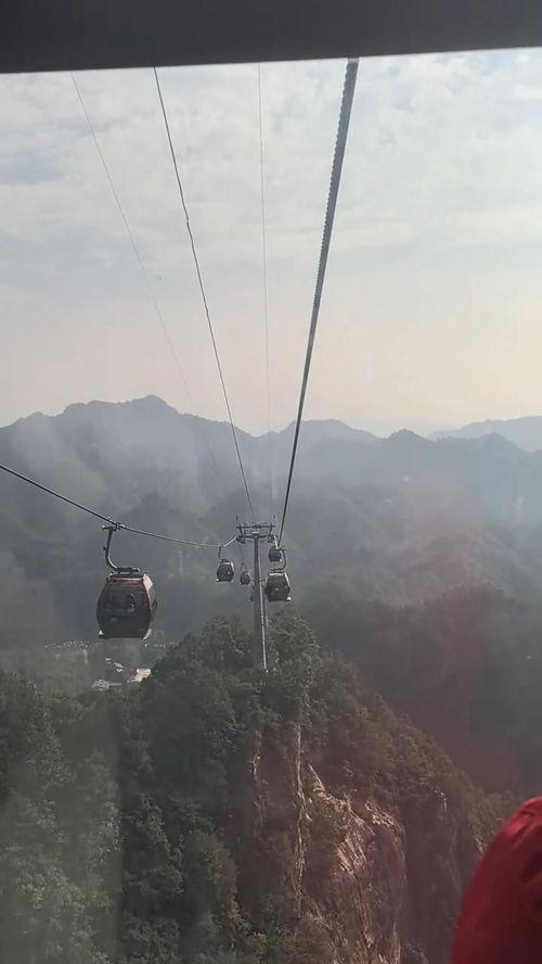 缆车视频,俯瞰山川美景的空中之旅