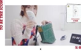 翻包视频,跟随镜头探寻日常物品背后的故事