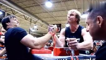 掰手腕视频,揭秘掰手腕视频中的精彩瞬间