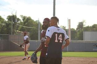 垒球比赛视频,垒球比赛激情四溢