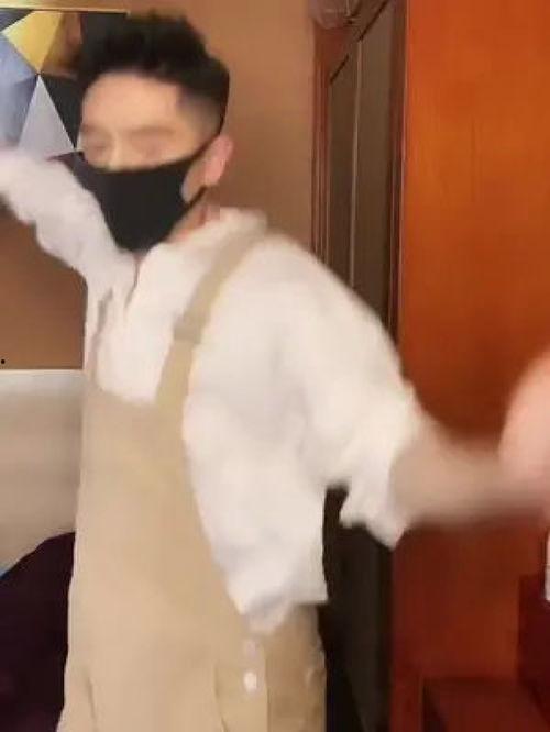 操我吧视频,揭秘网络短视频的诱惑与风险